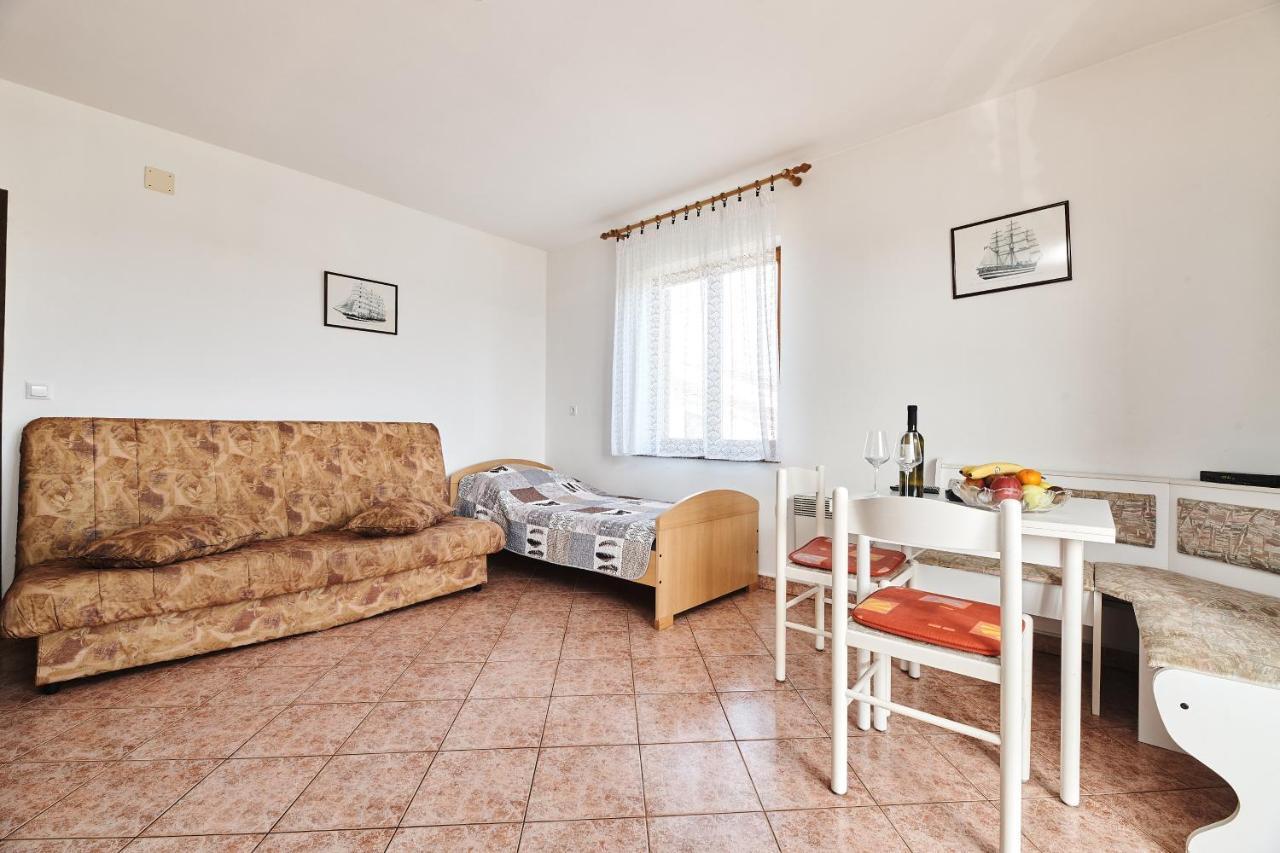 Apartment Car Umag Exteriér fotografie
